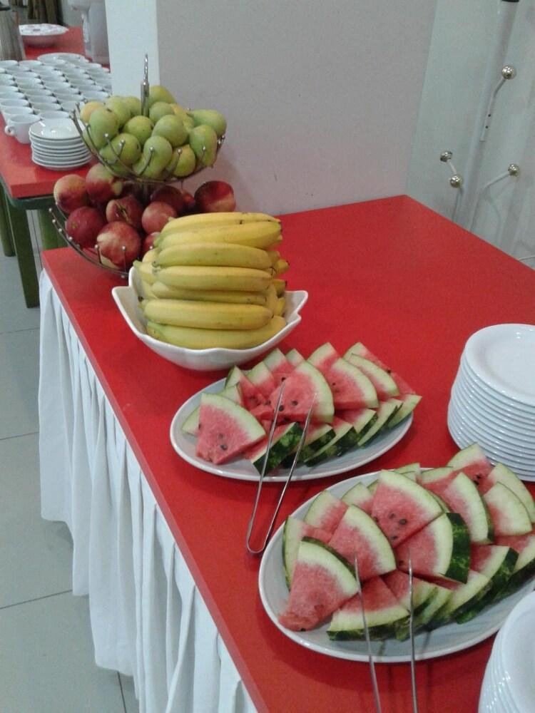 Hotel Green Hotel 4*